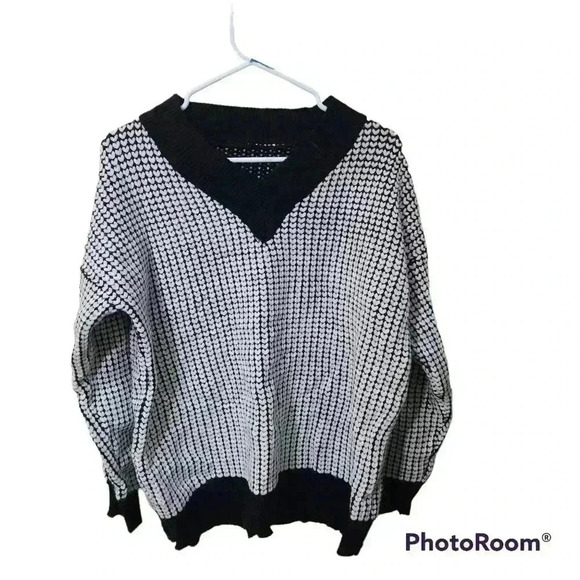 SHEIN Sweaters - 901 .Shein black and white oversized  sweater one size